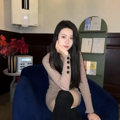 董飞